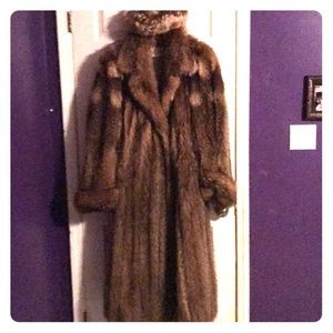 Full length Tanuki Fox Fur W/Matching Headpiece